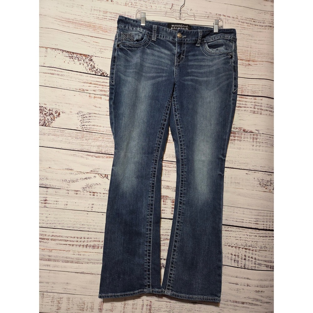 Maurices Premium Womens Bootcut Jeans Size 15/16 Regular Embroidered Flap Pocket